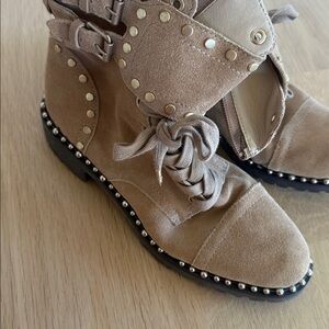 Sam Edelman Tan Lace Up Boots